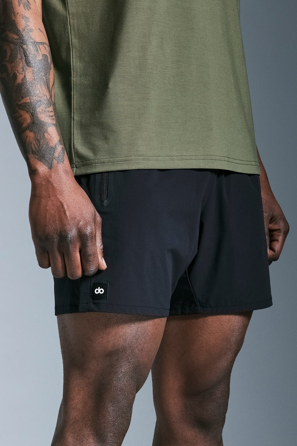 do New Space Mens 5" Tech Short