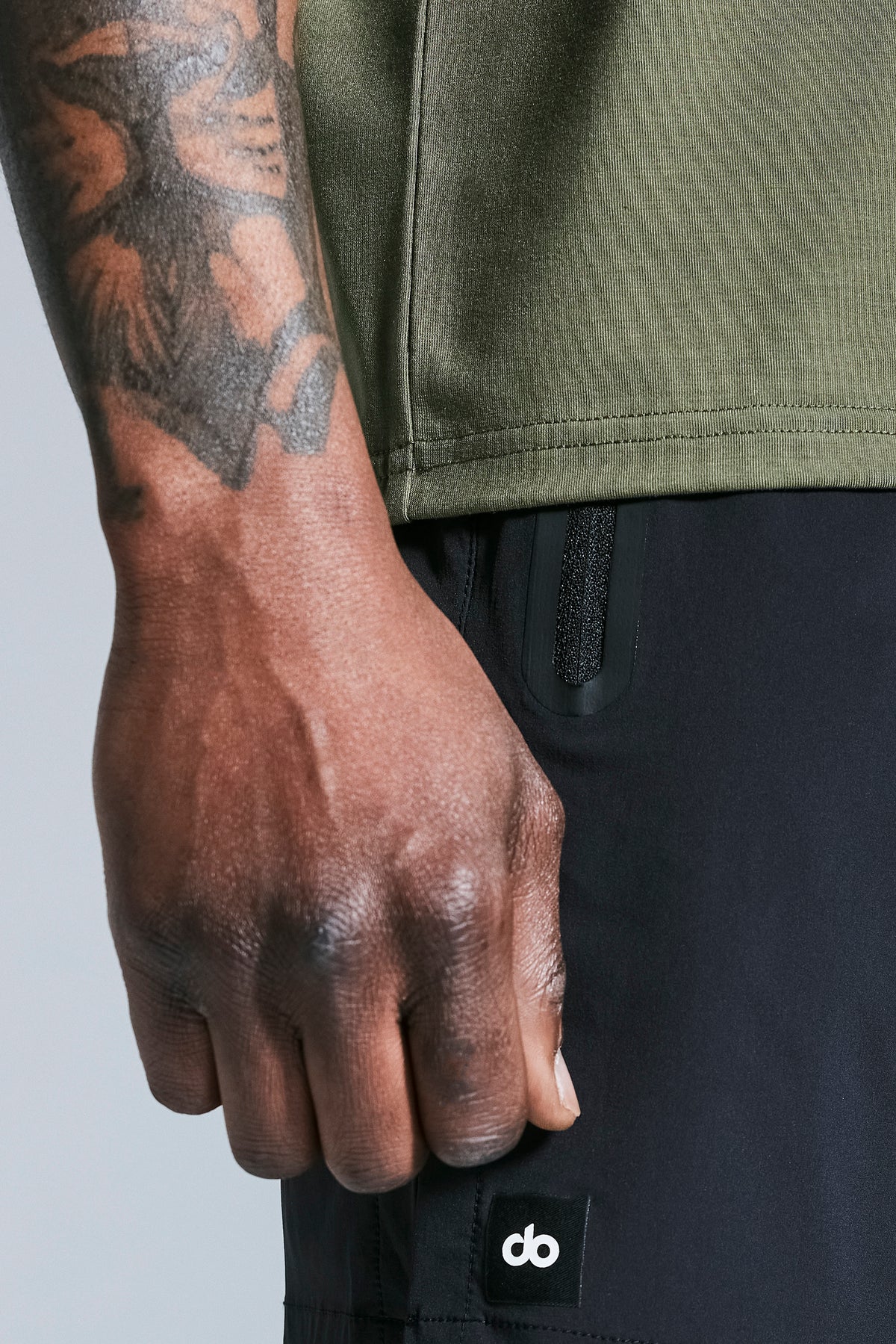 do New Space Mens 5" Tech Short