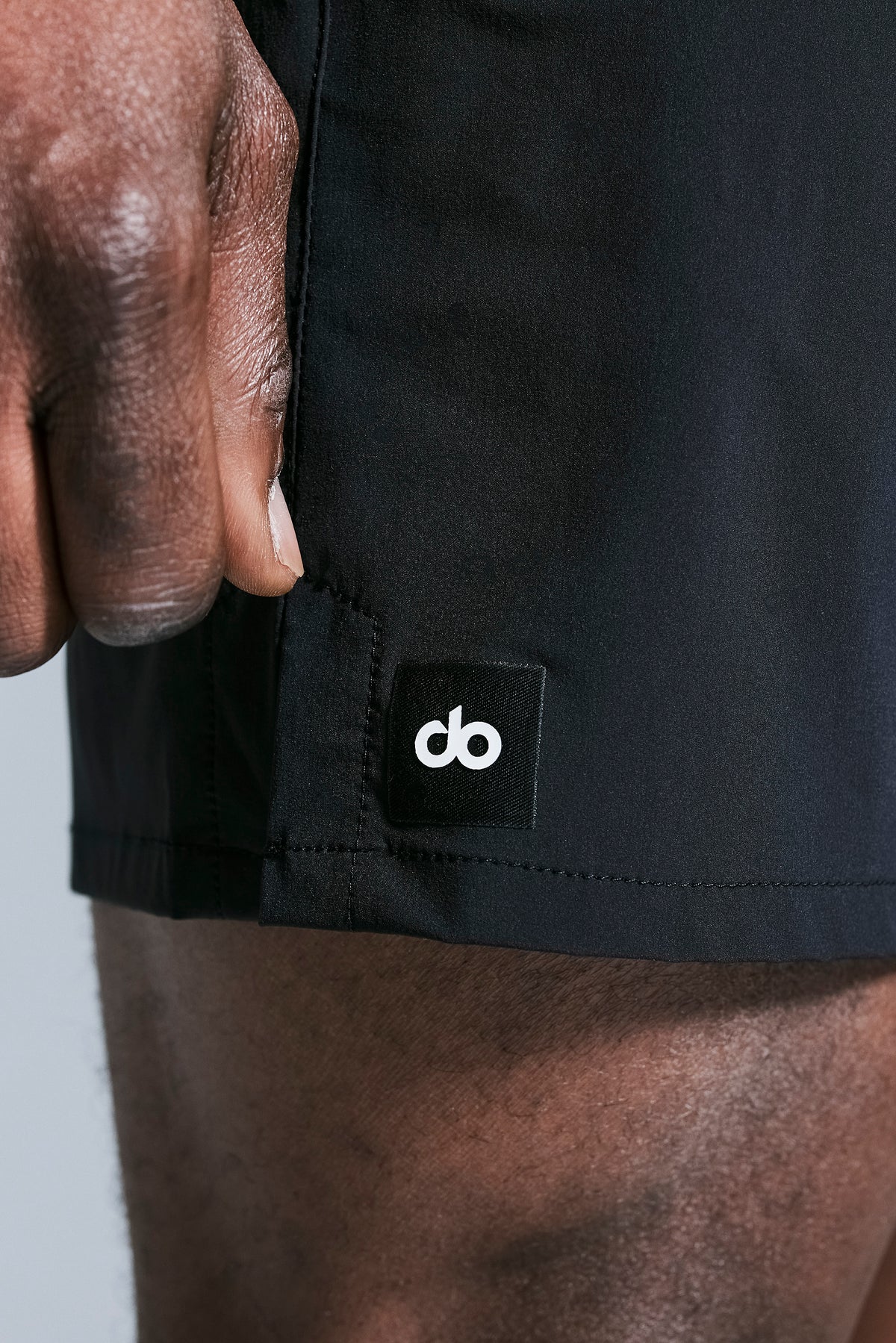 do New Space Mens 5" Tech Short