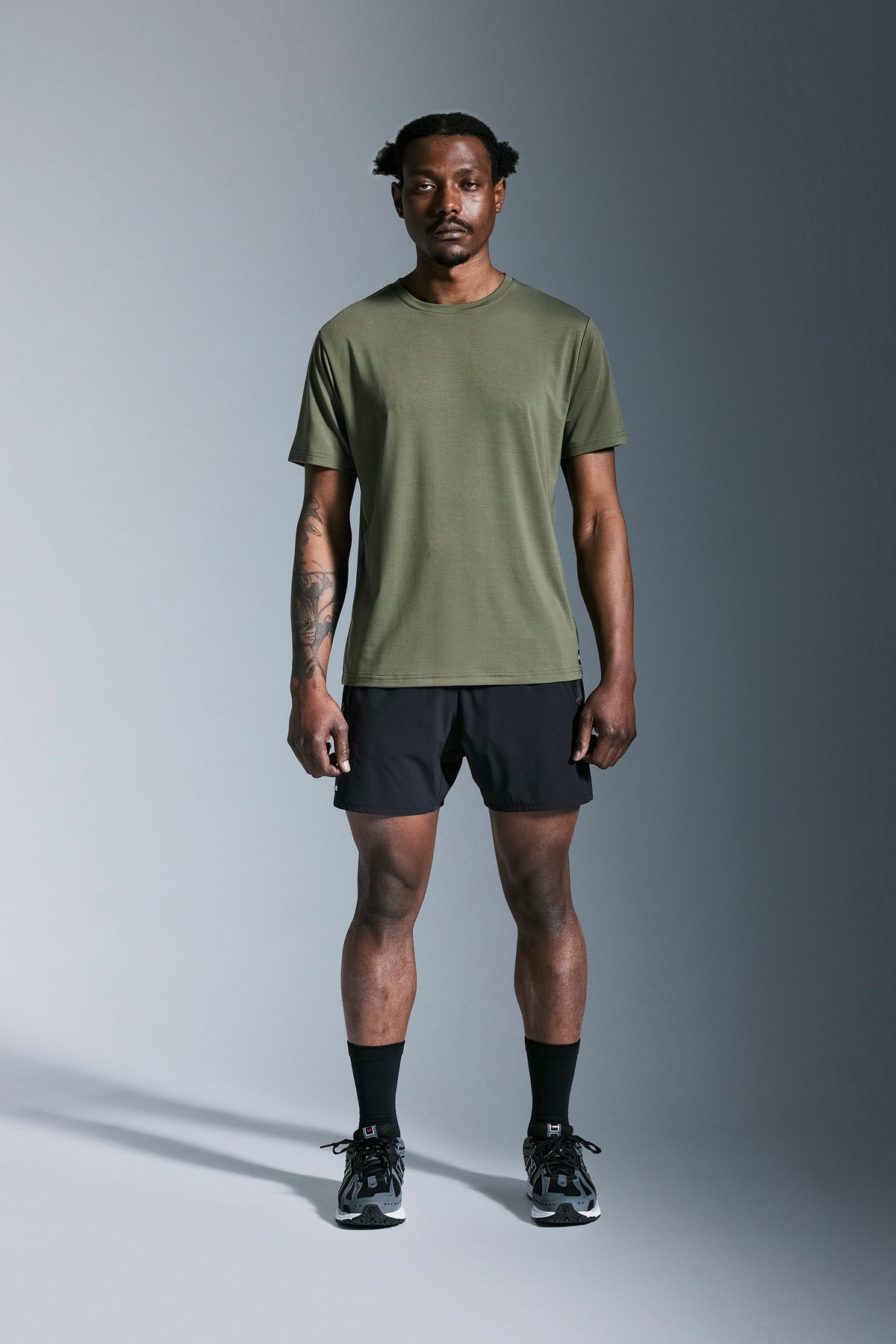 do New Space Mens 5" Tech Short