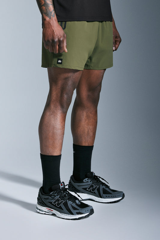 do New Space Mens 5" Tech Short