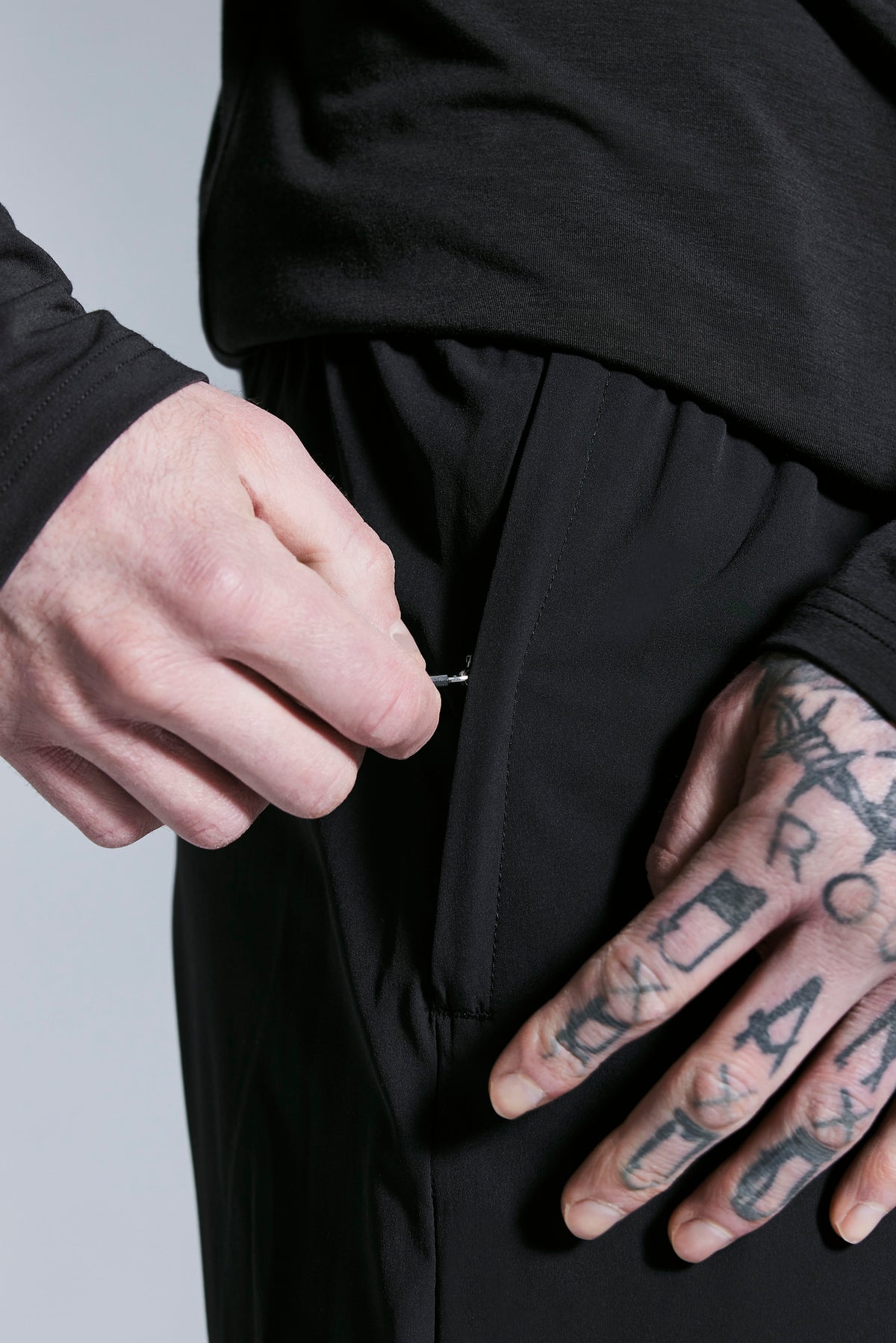 do New Space Mens Training Pant