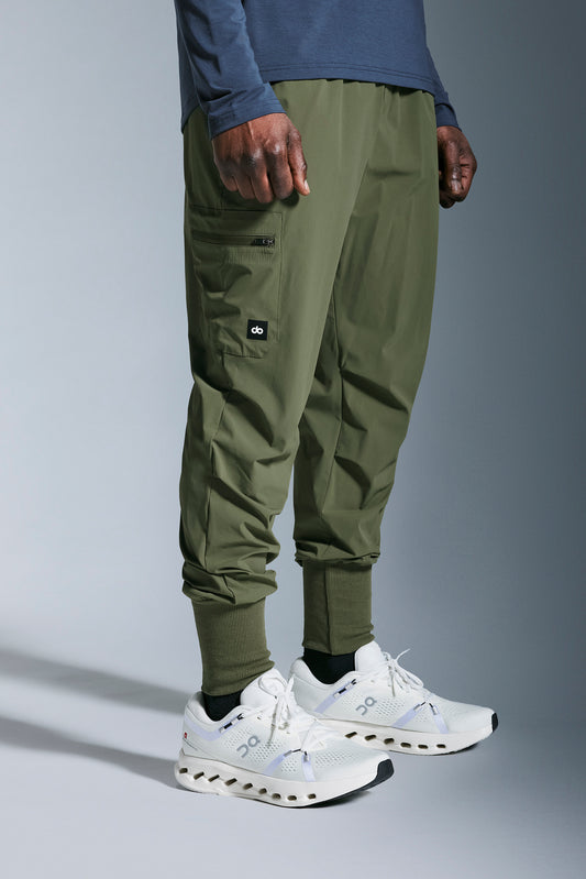 do New Space Mens Training Pant