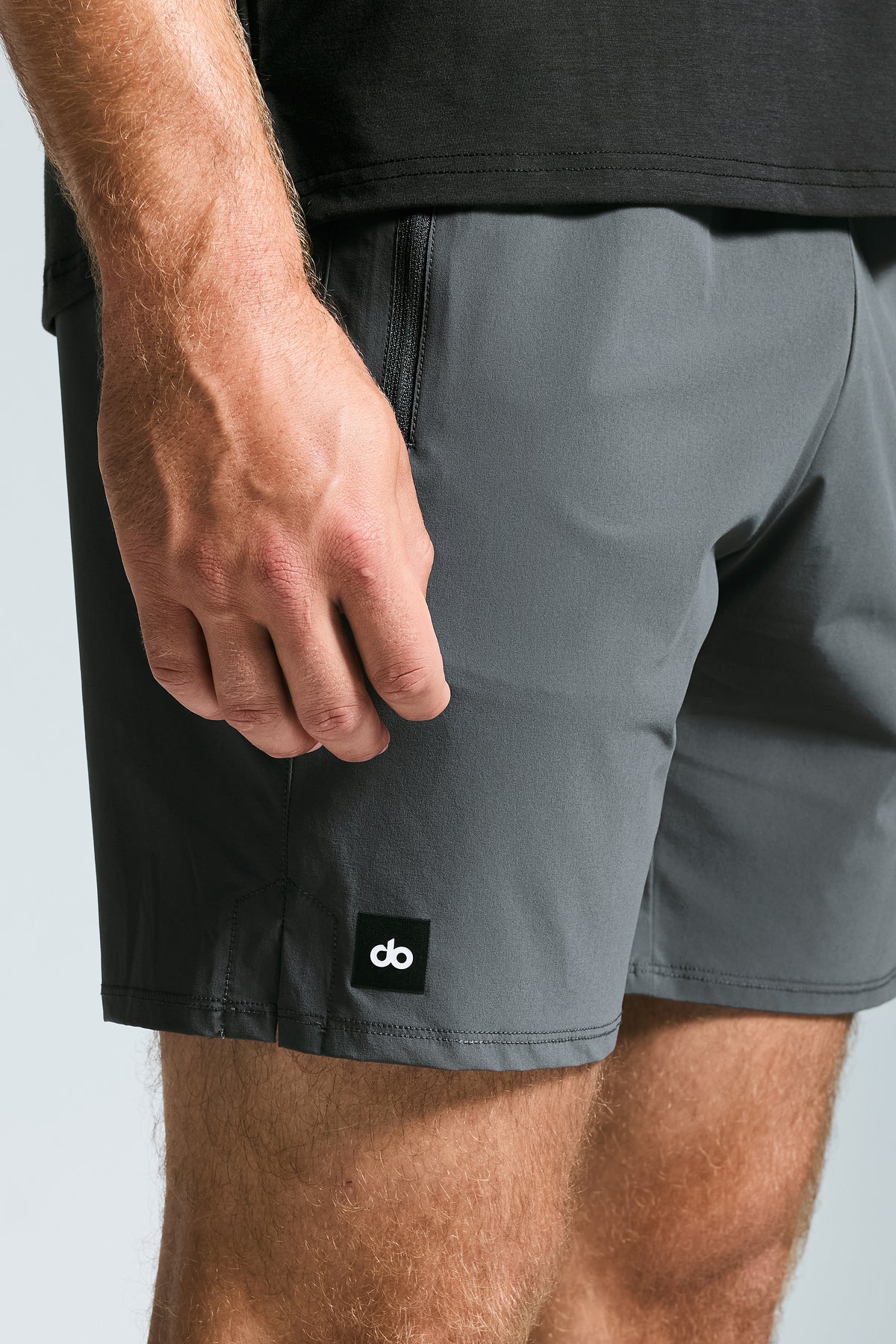 do New Space Mens 7" Tech Short