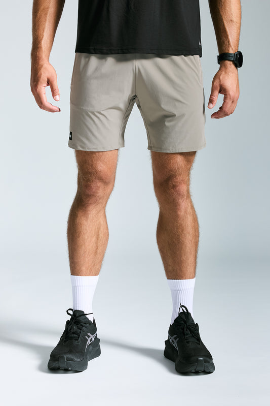 do New Space Mens 7" Tech Short
