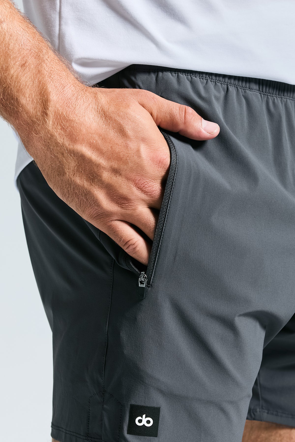 do New Space Mens 5" Tech Short